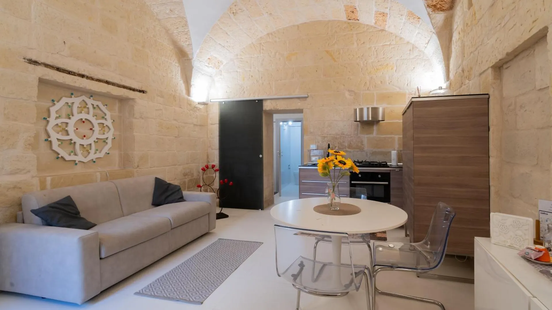 Dimora Barocca Apartment Irene Lecce Italië